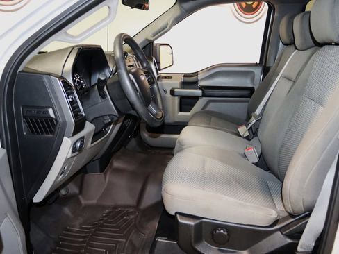 Used 2018 Ford F150 XLT image 29