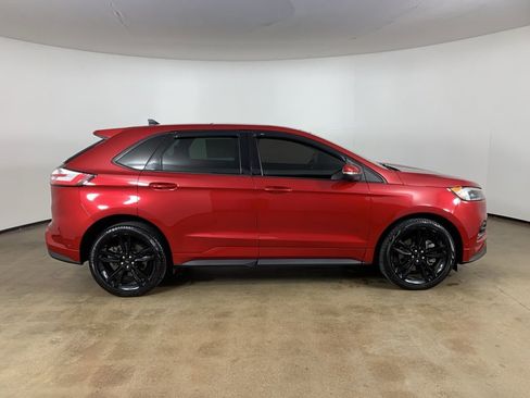 Used 2022 Ford Edge ST w/ Equipment Group 401A image 7
