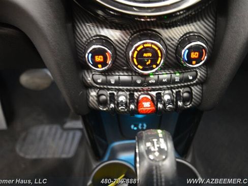 Used 2017 MINI Cooper S image 22