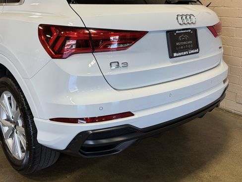 Used 2022 Audi Q3 2.0T Premium Plus AWD/4WD image 12