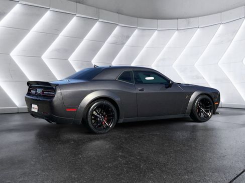 Used 2021 Dodge Challenger R/T Scat Pack image 4