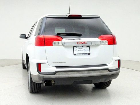 Used 2017 GMC Terrain SLE image 6