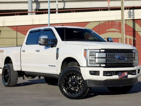 Used 2017 Ford F250 Platinum w/ Platinum Ultimate Package AWD/4WD image 1