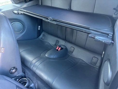 Used 2005 MINI Cooper Convertible image 11