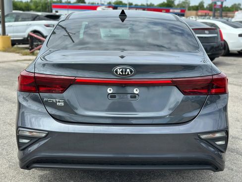 Used 2021 Kia Forte Sedan FWD image 7