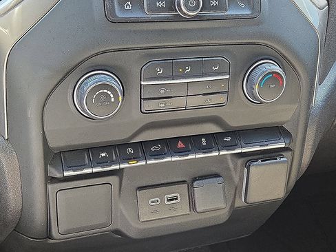 Used 2024 Chevrolet Silverado 1500 Custom w/ LPO, Dark Essentials Package RWD image 27