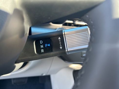 New 2026 Hyundai Kona SEL Premium image 18