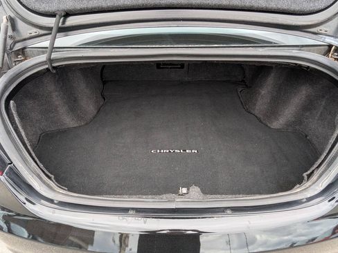Used 2013 Chrysler 200 Limited FWD image 25