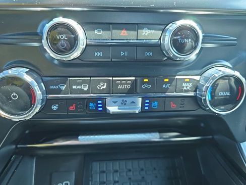 Certified 2025 Ford F150 Lariat w/ Equipment Group 502A High AWD/4WD image 26
