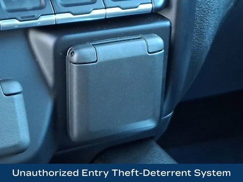 Used 2022 GMC Sierra 2500 AT4 w/ AT4 Preferred Package image 29