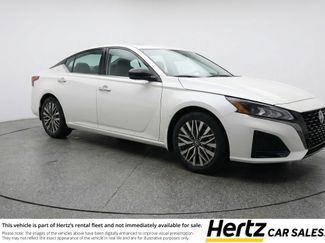 Used 2025 Nissan Altima 2.5 SV FWD video 1