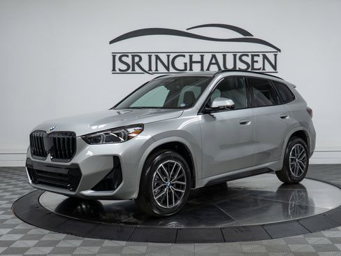 New 2025 BMW X1 xDrive28i w/ M Sport Package image 1