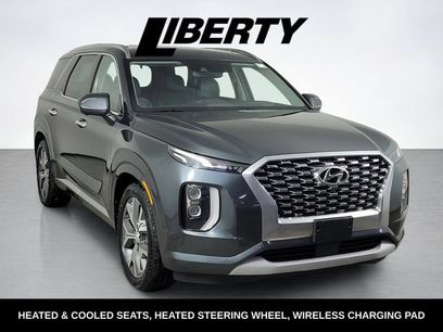 Used 2022 Hyundai Palisade Limited w/ Winter Package