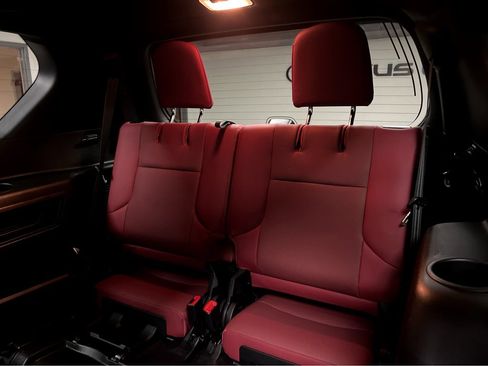 Certified 2023 Lexus GX 460 Premium w/ Premium Package AWD/4WD image 43