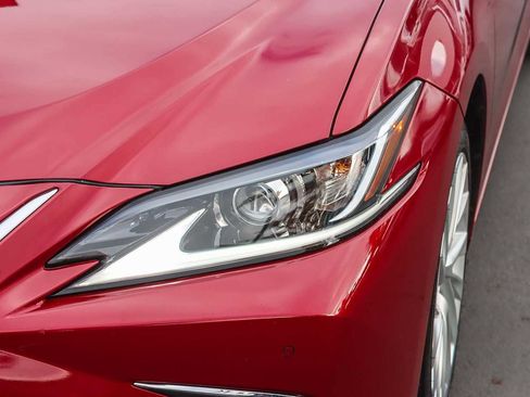 Certified 2019 Lexus ES 350 image 7