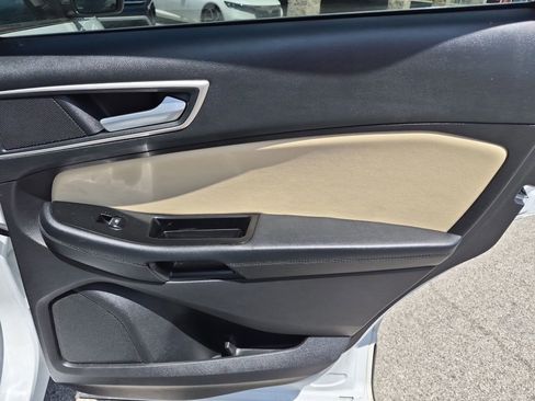 Used 2020 Ford Edge SEL AWD/4WD image 27