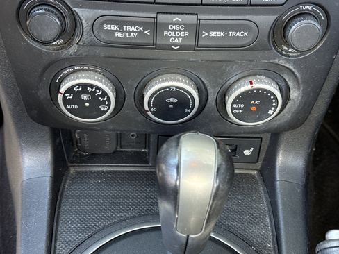 Used 2013 MAZDA MX-5 Miata Grand Touring image 15