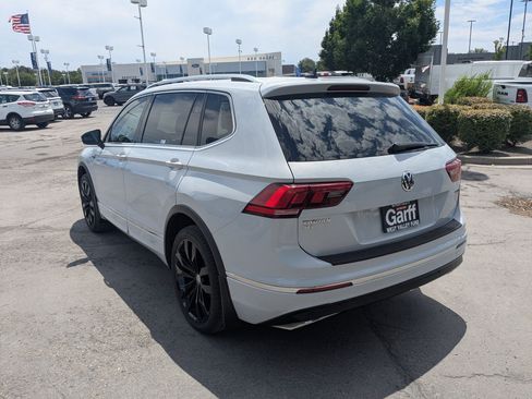 Used 2019 Volkswagen Tiguan SEL Premium R-Line AWD/4WD image 8