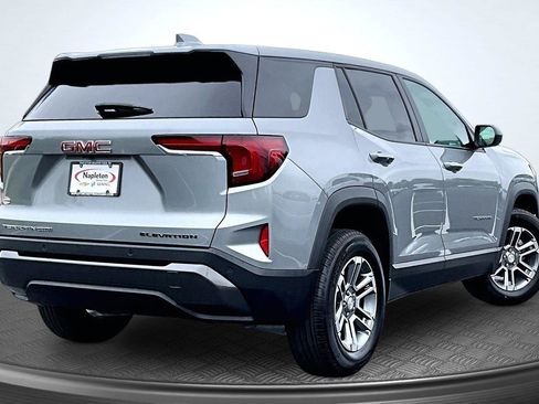 Used 2025 GMC Terrain Elevation AWD/4WD image 2