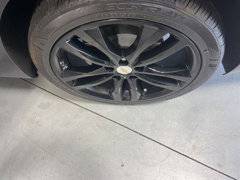 Used 2024 Chevrolet Malibu LT image 30