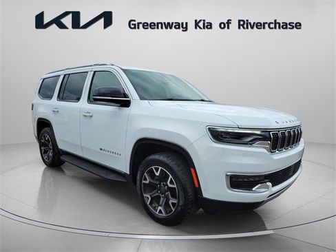 Used 2023 Jeep Wagoneer Series III w/ Preferred Equipment Group image 1