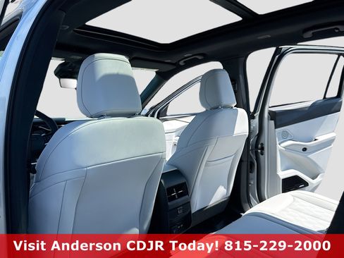 New 2026 Jeep Cherokee Overland AWD/4WD image 6