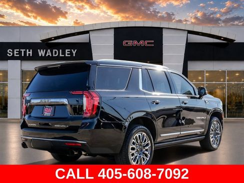 Used 2023 GMC Yukon Denali Ultimate AWD/4WD image 7