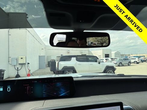 Used 2025 Ford Expedition Tremor image 10