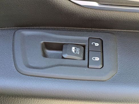 New 2025 RAM 1500 Big Horn AWD/4WD image 36
