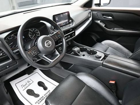 Used 2021 Nissan Rogue SV AWD/4WD image 19