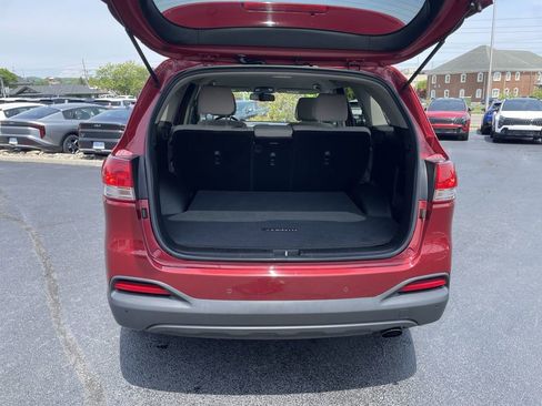 Used 2016 Kia Sorento FWD w/ LX Convenience Package image 34