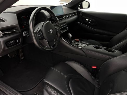 Used 2022 Toyota Supra image 2
