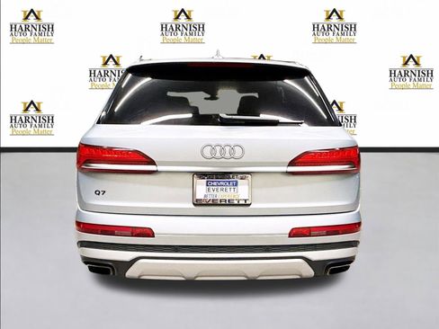 Used 2025 Audi Q7 3.0T Premium Plus AWD/4WD image 6