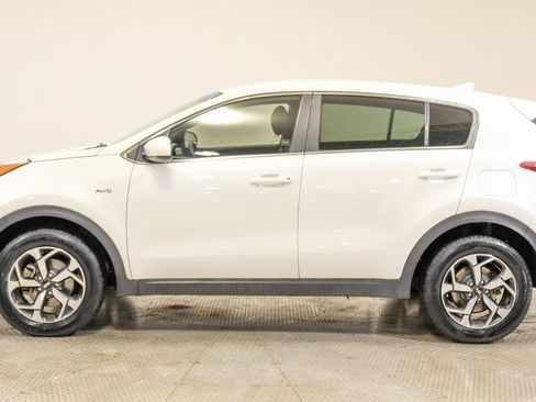 Used 2021 Kia Sportage LX image 8