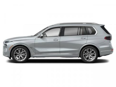 New 2026 BMW X7 xDrive40i w/ Executive Package image 3