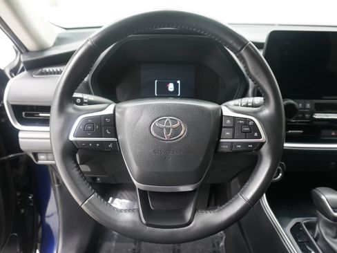 Used 2024 Toyota Grand Highlander FWD image 19