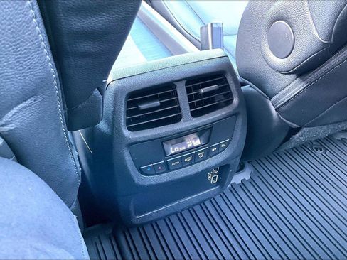 Used 2022 Honda Pilot Special Edition image 32