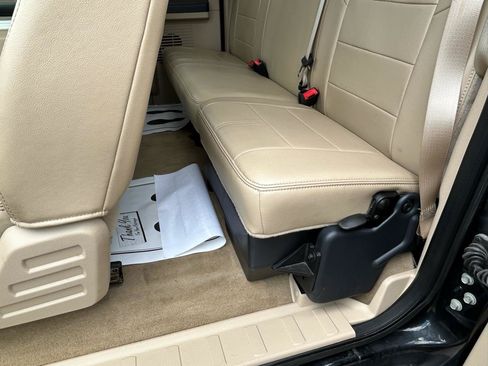 Used 2008 Ford F250 Lariat AWD/4WD image 9