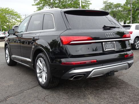 Certified 2025 Audi Q7 3.0T Prestige w/ Prestige Package AWD/4WD image 3