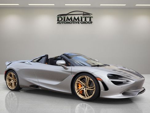 Used 2025 McLaren 750S Spider RWD image 4