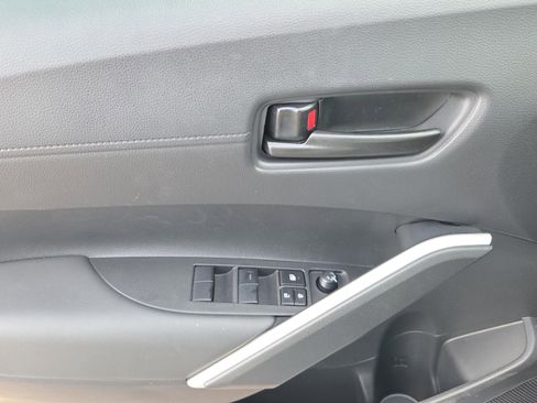 Certified 2026 Toyota Corolla Cross AWD Hybrid image 17