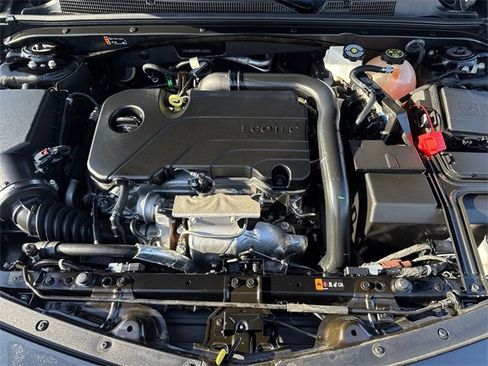 Used 2023 Chevrolet Malibu LS image 30