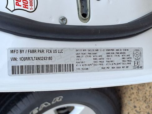 Used 2022 RAM 1500 Classic SLT w/ Electronics Convenience Group image 26