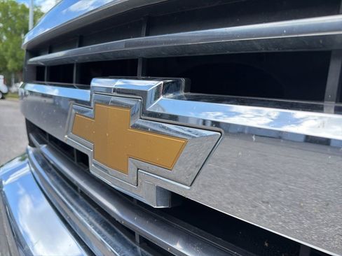 Used 2019 Chevrolet Silverado 2500 LTZ w/ Duramax Plus Package AWD/4WD image 13