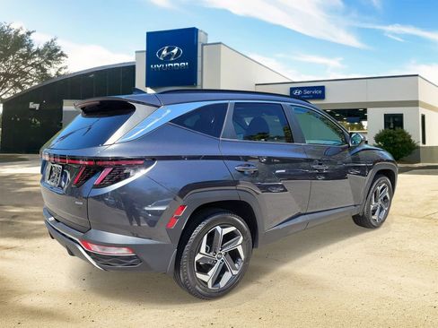 Certified 2023 Hyundai Tucson SEL w/ Convenience Package AWD/4WD image 4