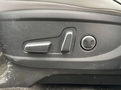 Used 2023 Hyundai Palisade SEL w/ Cargo Package AWD/4WD image 13