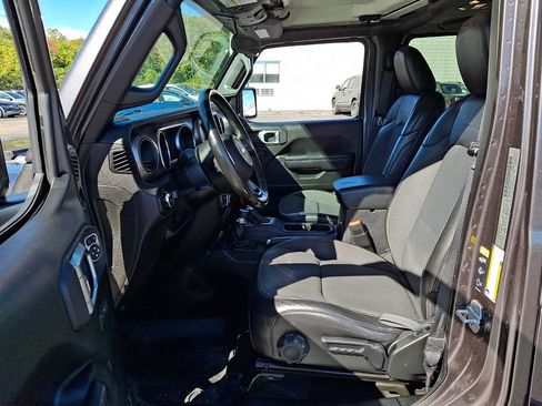 Used 2020 Jeep Wrangler Unlimited Sport AWD/4WD image 14