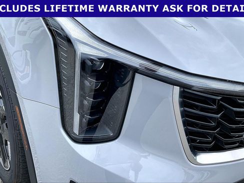 Used 2025 Kia Sorento S FWD image 24