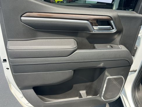 Used 2026 Chevrolet Silverado 1500 LT AWD/4WD image 35
