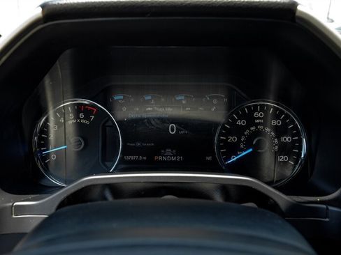 Used 2015 Ford F150 Lariat w/ Equipment Group 502A Luxury image 16